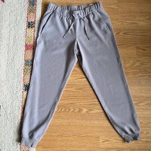 Lululemon joggers